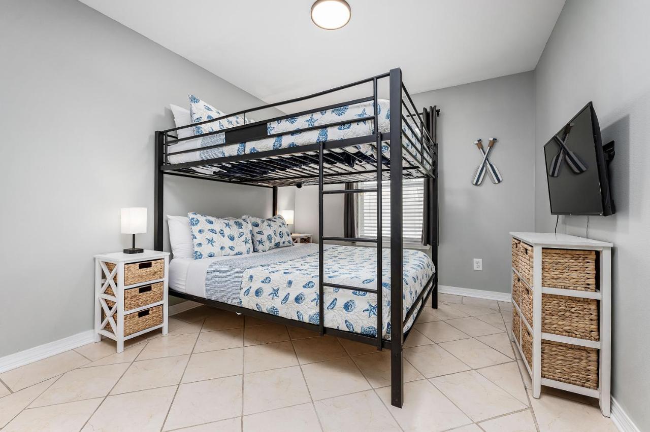 Private Beach Access, Fenced Yard & Pet Friendly, Pool, Cabana Life Beach House Destin Eksteriør billede