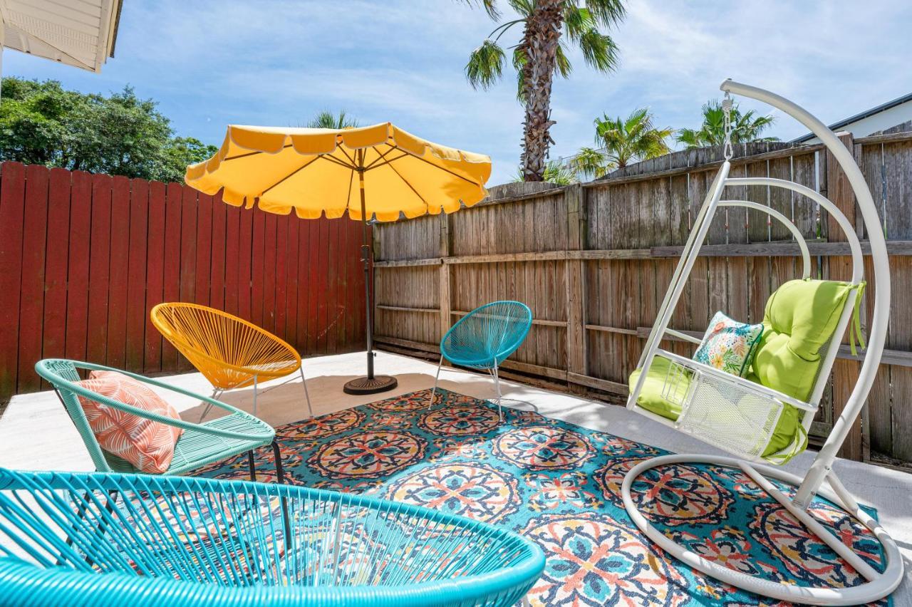 Private Beach Access, Fenced Yard & Pet Friendly, Pool, Cabana Life Beach House Destin Eksteriør billede