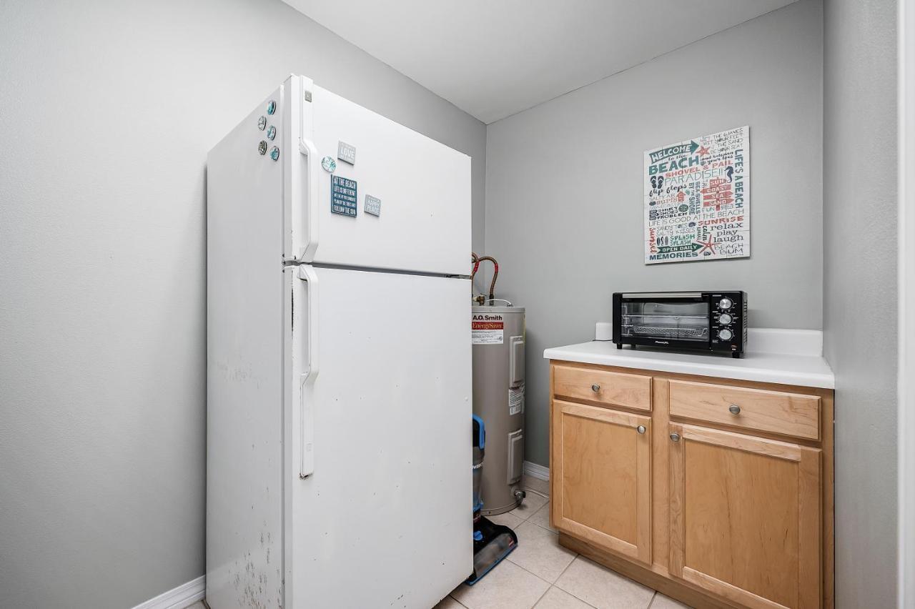 Private Beach Access, Fenced Yard & Pet Friendly, Pool, Cabana Life Beach House Destin Eksteriør billede