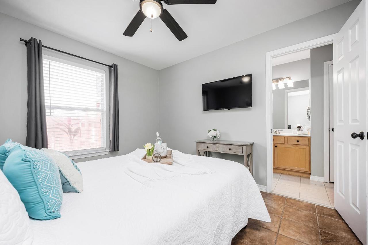 Private Beach Access, Fenced Yard & Pet Friendly, Pool, Cabana Life Beach House Destin Eksteriør billede