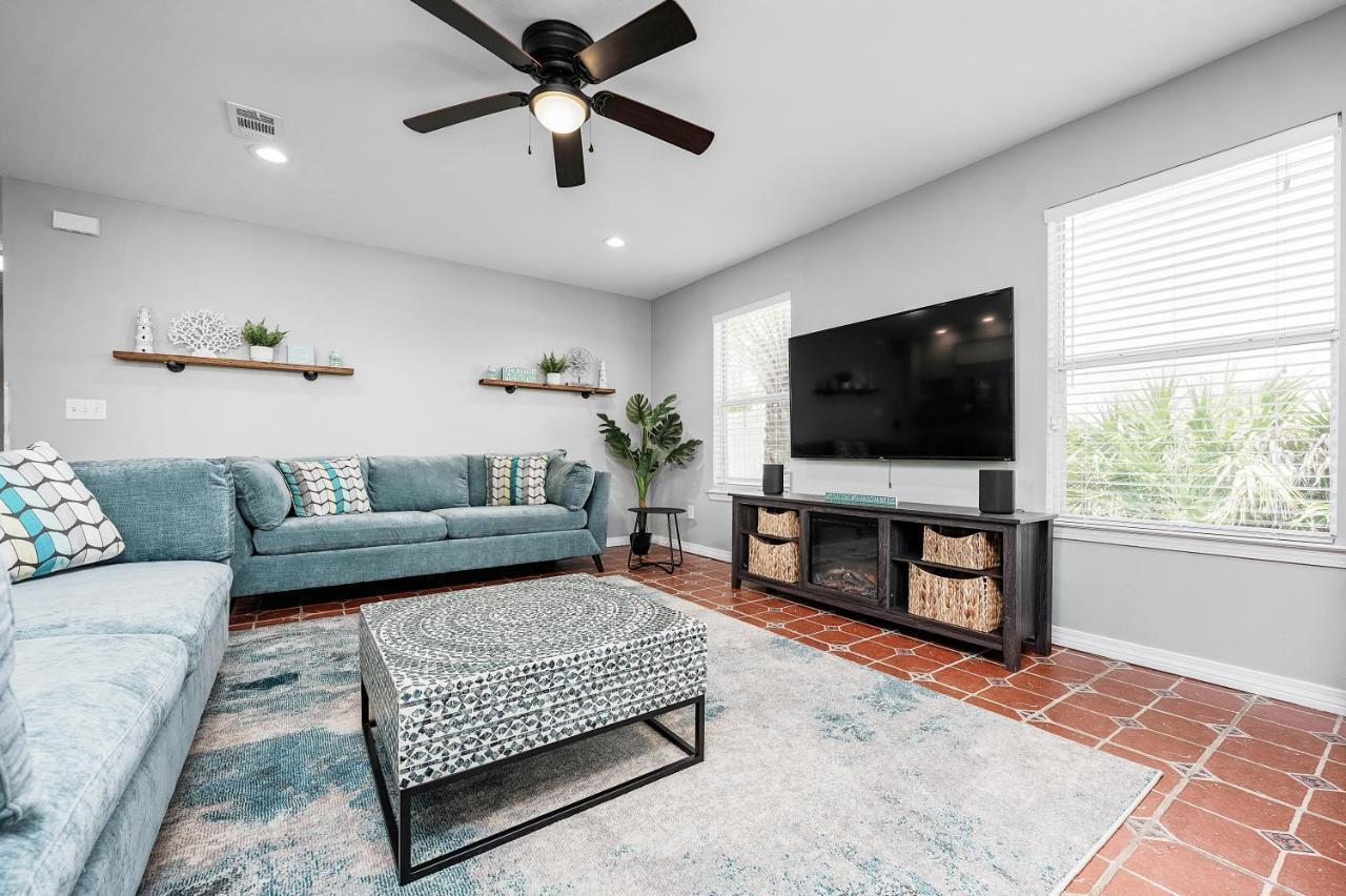 Private Beach Access, Fenced Yard & Pet Friendly, Pool, Cabana Life Beach House Destin Eksteriør billede